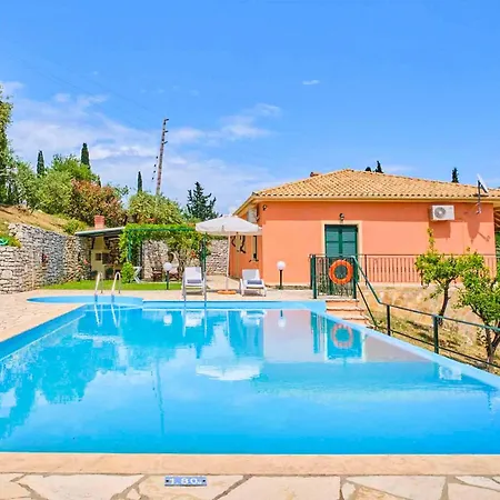 Vila Athina Kerasia *